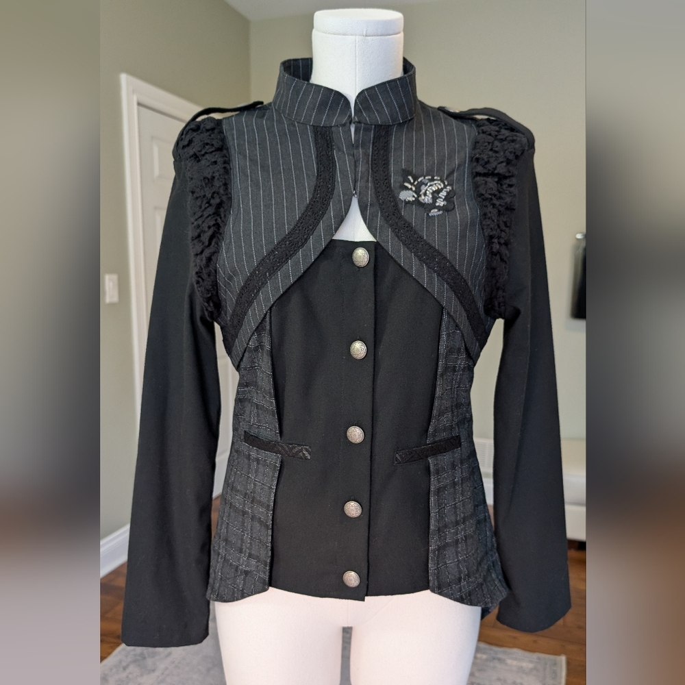 Angels Never Die Women's Avant Garde Beaded Blazer Gothic Steampunk Size 1 (S)